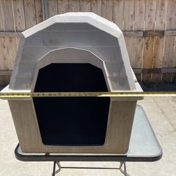 Large Dog House $50 OBO