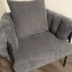 Modern Upholstered Velvet Accent Chair