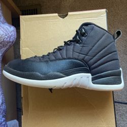 Jordan 12    Good Condition 