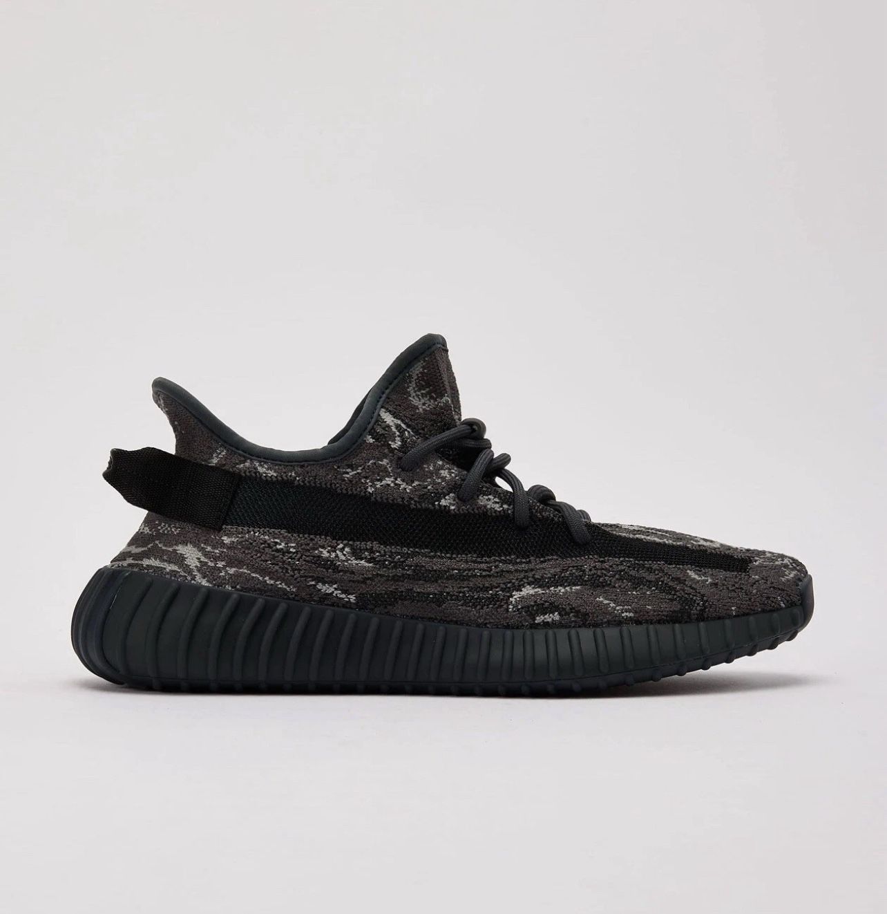 Size 8.5 - Adidas Yeezy Boost 350 V2 Low ‘MX Dark Salt’