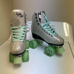 Women’s Roller Skates Size 10