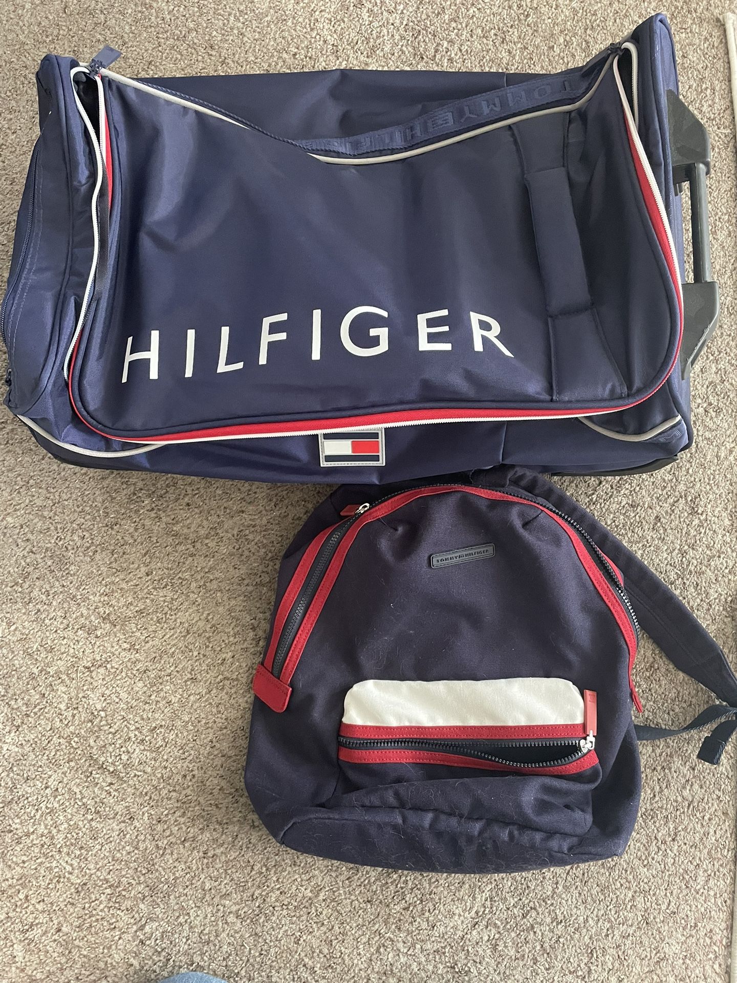 Tommy Hilfiger Rolling Duffle/Backpack
