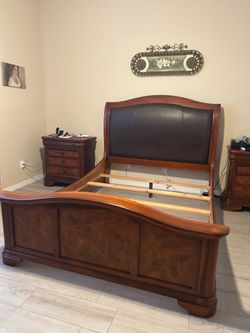 Queen bed