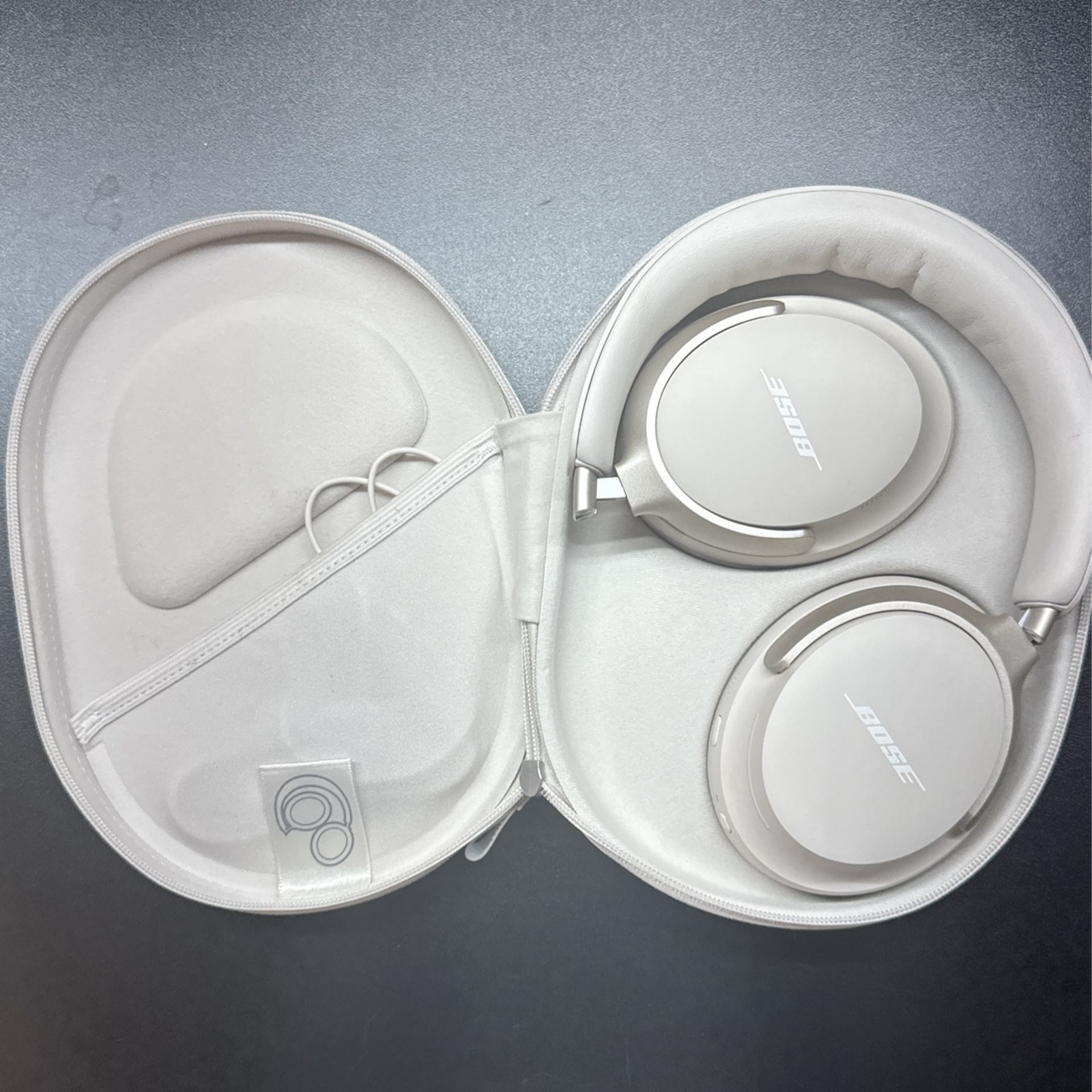 Bose QuietComfort Ultra White