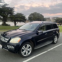 2011 Mercedes-Benz GL-Class