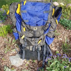 Mountainsmith Deluxe Camping Backpack