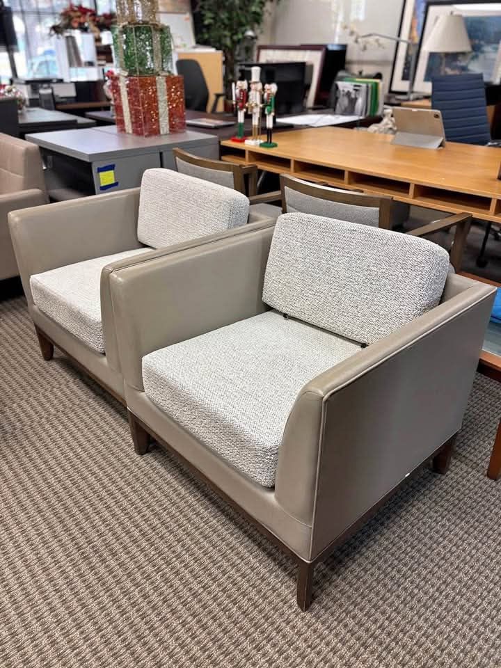 Bernhardt Lounge Chairs 