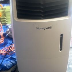 Honeywell Air Conditioner 