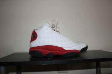 Air Jordan 13 Chicago. size 11