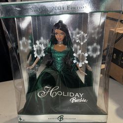 2004 Holiday Barbie African American in Green Velvet Dress with Purse