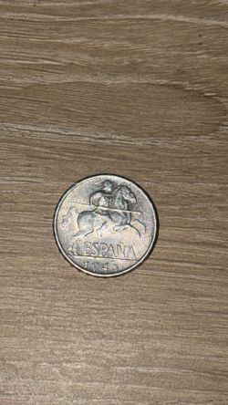 1945 Spanish 10 Céntimos