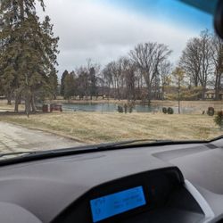 Two adjoining peaceful burial plots Highland Memorial- DEAL ON BOTH - $800 (New Berlin)