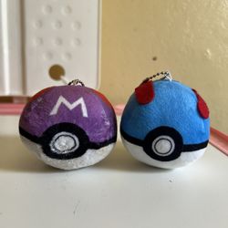 Pokemon Pokeball Plush 