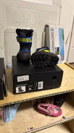 Kids Sorel Winter Boots Size 5