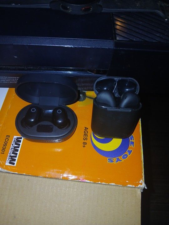 Electronic Headphones