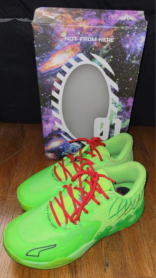 MELO Basketball Shoes