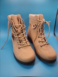 St. John's Bay SJB Yukka Sand Memory Foam Lace-Up Ankle Bootie Womens 7M