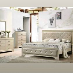 Brand New Complete Bedroom Set Are Available With Free Delivery And Cash On Delivery 