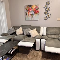 furniture set including the coffee table and cushions