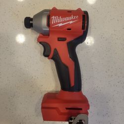 Milwaukee Impact Driver 