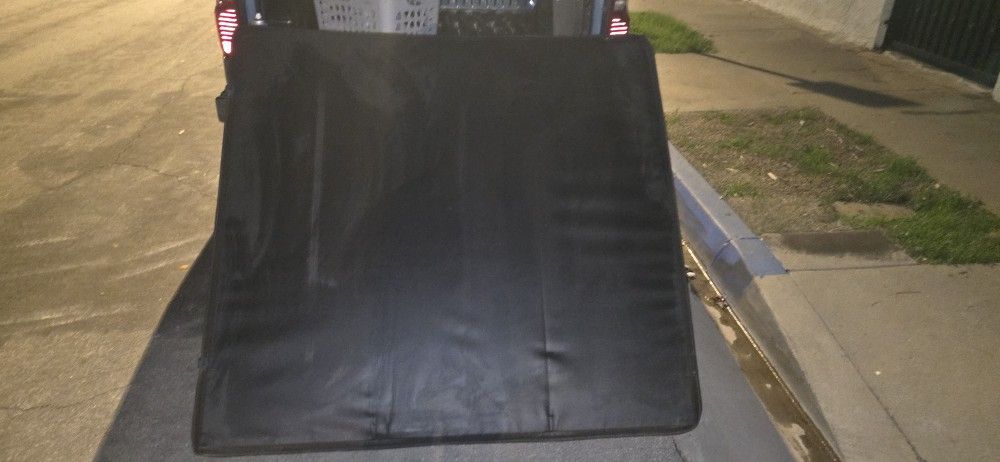 Tri-fold Colorado Bedcover