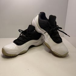 Air Jordan 11 Retro Low Used No Box size 11.5 m 528895-110