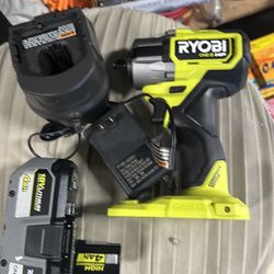 Ryobi 3/8” impact gun new whit charger and batery