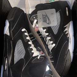 Jordan 5 Retro OG Black Metallic Reimagined