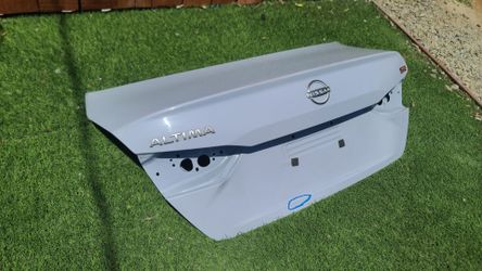 2019 - 2025 NISSAN ALTIMA TRUNK LID DECKLID HATCH GATE USED OEM. NC51 UP