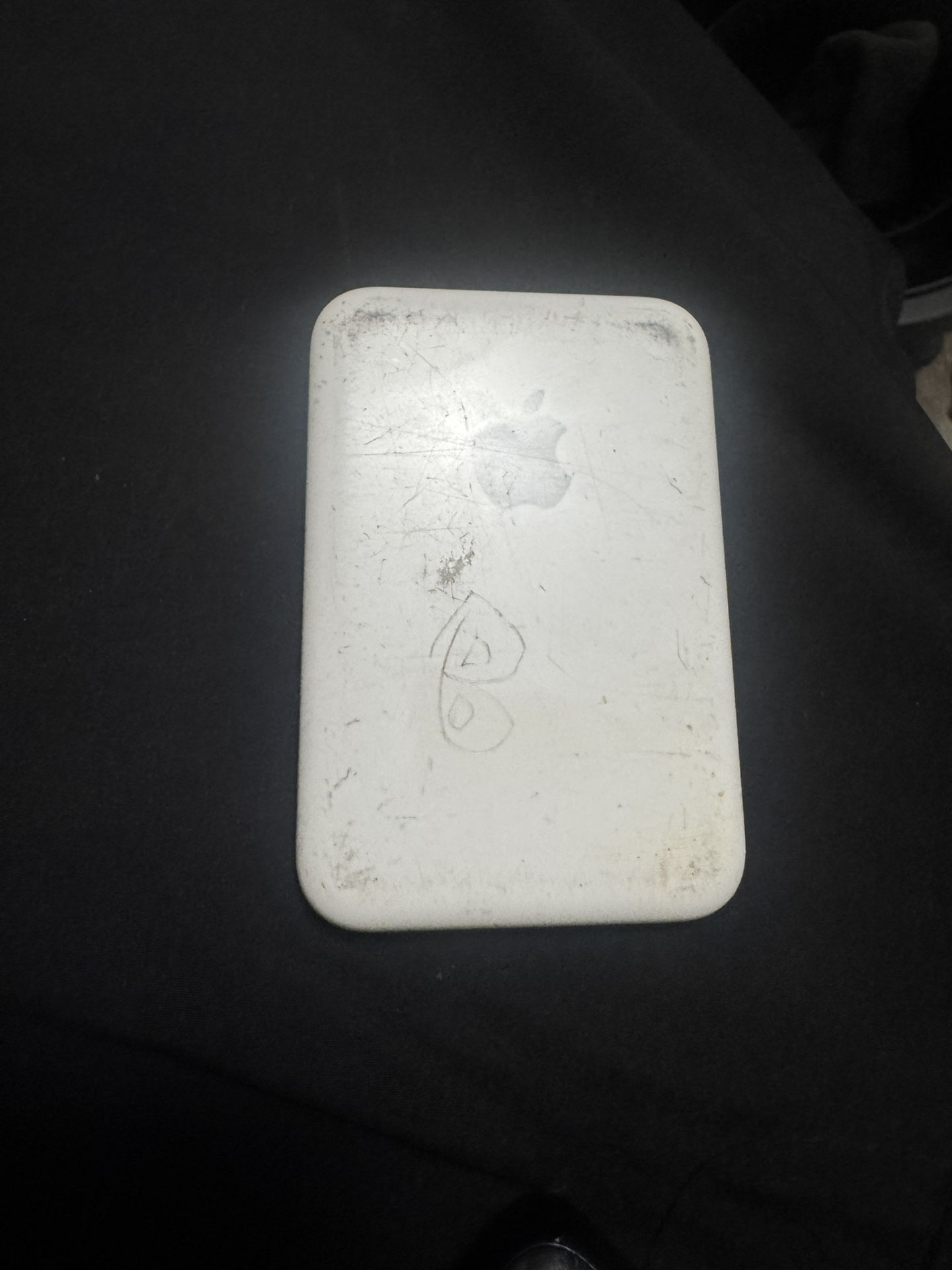 Apple battery pack