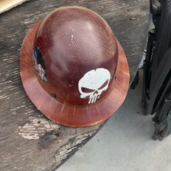 Fiber Glass Hardhat 