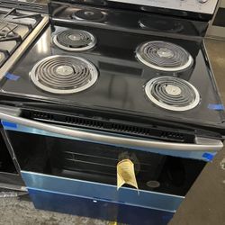 Whirlpool Electric Stove 30” 2025
