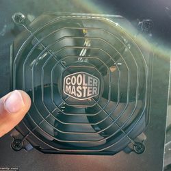 Cooler Master MWE Gold 850 V2 Full Modular, 850W, 80+ Gold Efficiency, 2 EPS Connectors, 120mm HDB Fan, Semi-fanless Operation. Never used but don't h