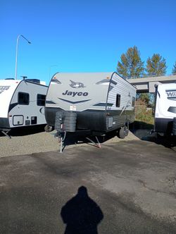 2023 Jayco 212QBW