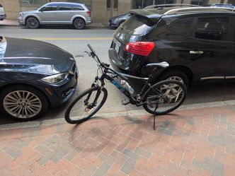 GT aggression pro mountain bike