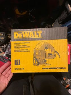 Compact jigsaw kit
