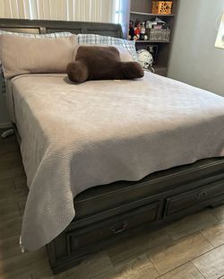 King Bed frame with storage