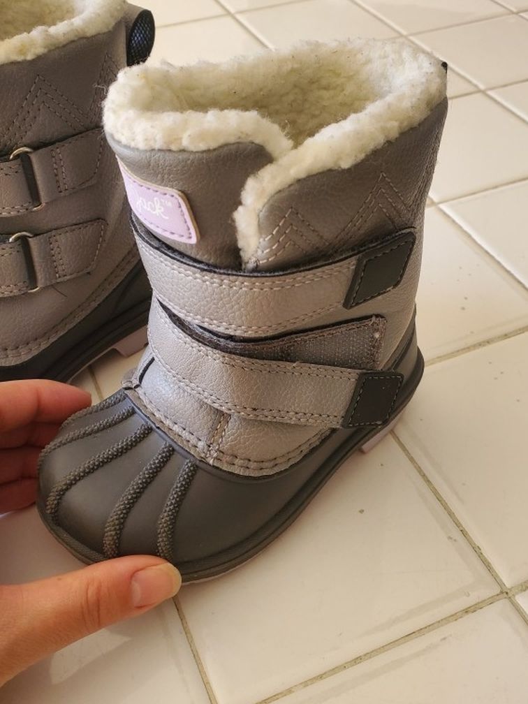 Snow Boots (Toldder 6)