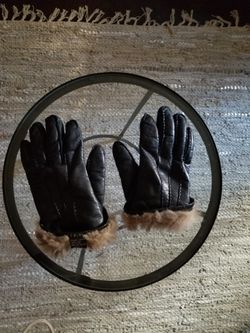 Leather Small Woman Gloves , Medium Dry Clean Gloves
