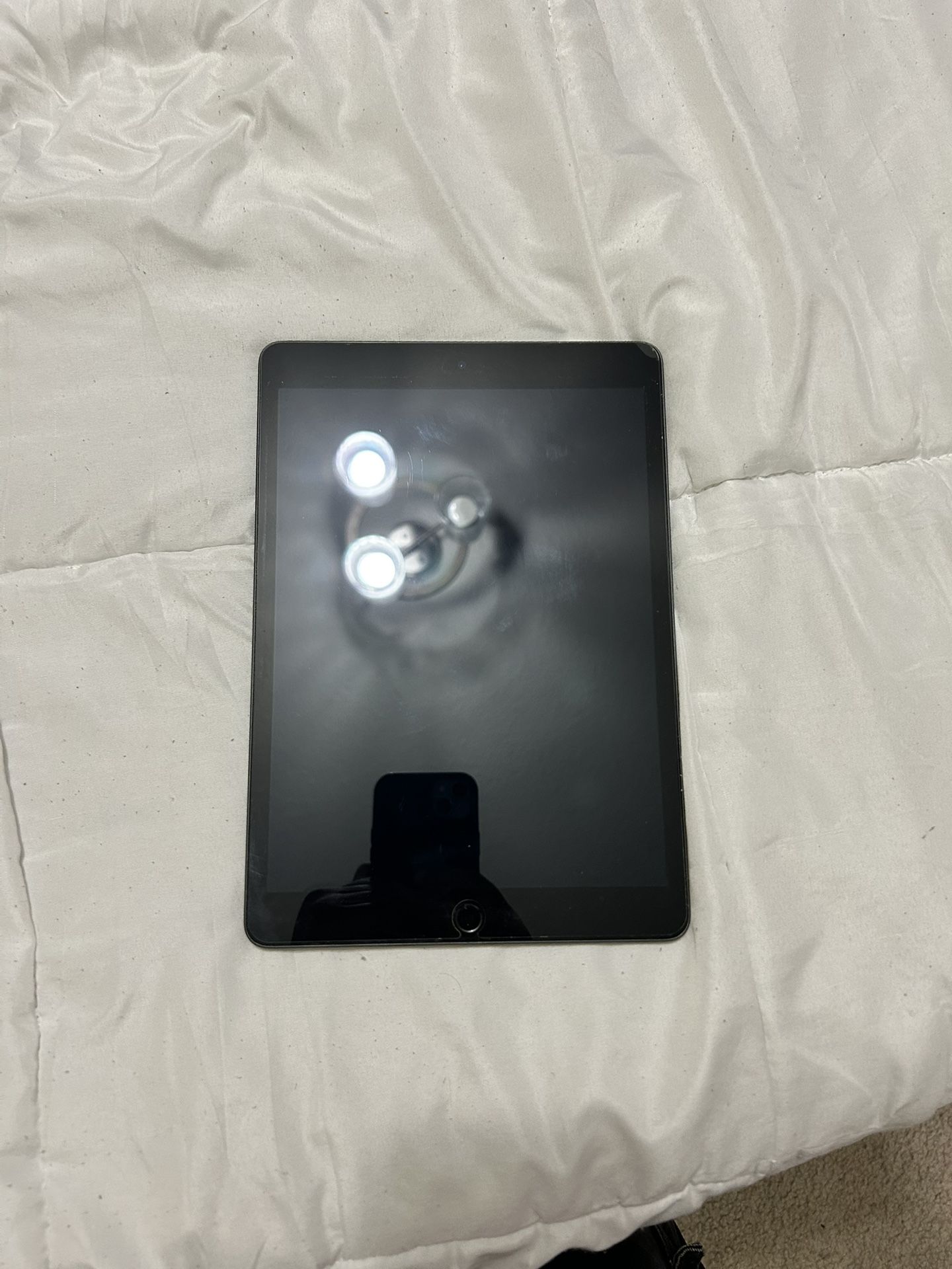 iPad 9th Generation 64GB Silver