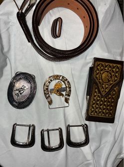 Belt buckles, belt, and phone holder