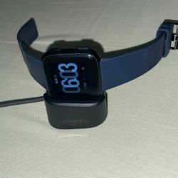 Fitbit Versa 2