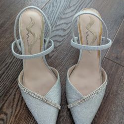 Women's Heels Size 7.5