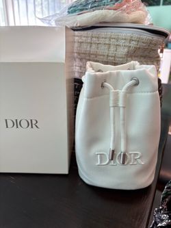 Dior Beauty Pouch