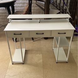 Computer Desk Like New 