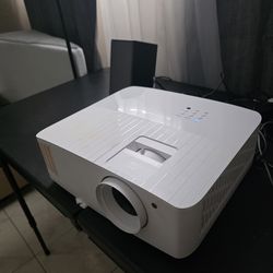 Optoma Cinema 4K 3D projector