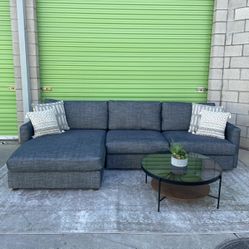 *Free Delivery* Gray Bassett Sectional Couch Sofa