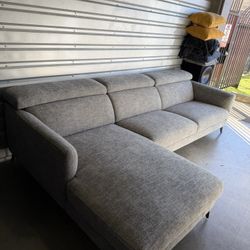 Kasala Sectional Couch-FREE DELIVERY 🚚 