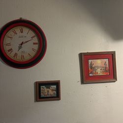 Clock And Frames