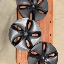 Tesla Model 3 Aero Wheel Covers (set Of 3)
